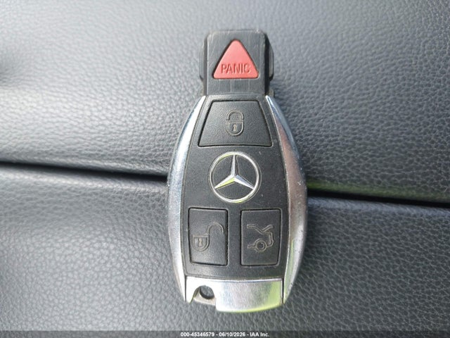 45346579 :رقم المزاد ، WDDHF8HB2BA430072 vin ، 2011 Mercedes-benz E 350 4matic مزاد بيع