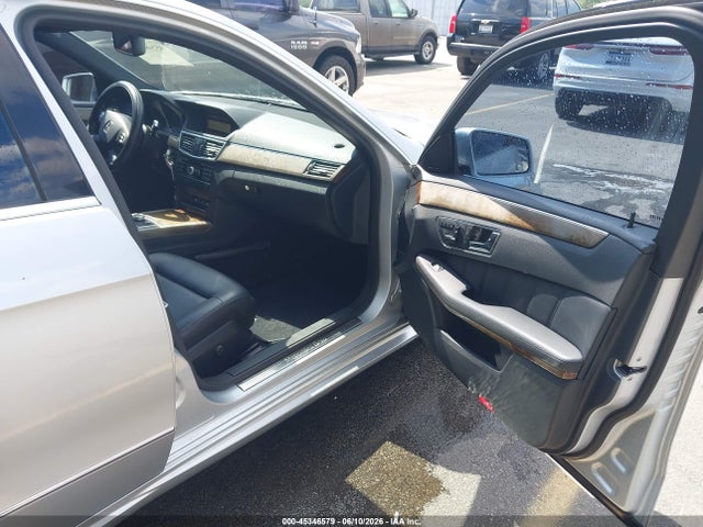 45346579 :رقم المزاد ، WDDHF8HB2BA430072 vin ، 2011 Mercedes-benz E 350 4matic مزاد بيع