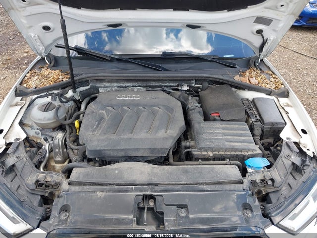 45346599 :رقم المزاد ، WAUAUGFF5H1062932 vin ، 2017 Audi A3 Premium مزاد بيع