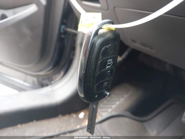 2016 Hyundai Santa Fe Sport 2.4l მანქანა იყიდება აუქციონზე, vin: 5XYZTDLB3GG366381, აუქციონის ნომერი: 45346601