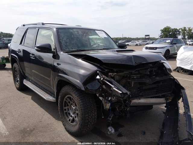 45346641 :رقم المزاد ، JTEBU5JR8L5755956 vin ، 2020 Toyota 4runner Venture Special Edition مزاد بيع
