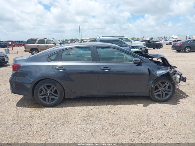 2020 Kia Forte Gt-line მანქანა იყიდება აუქციონზე, vin: 3KPF34AD5LE248623, აუქციონის ნომერი: 45346653