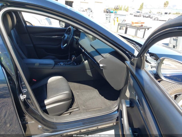 Mazda Mazda3 Preferred Package 2019 JM1BPBMM1K1139709 Image 5