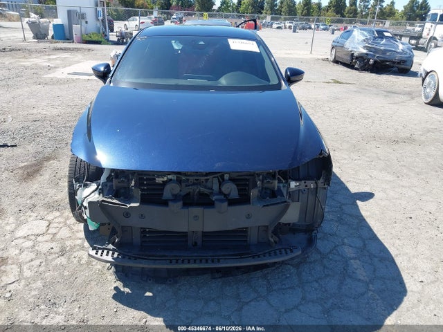 Mazda Mazda3 Preferred Package 2019 JM1BPBMM1K1139709 Image 6