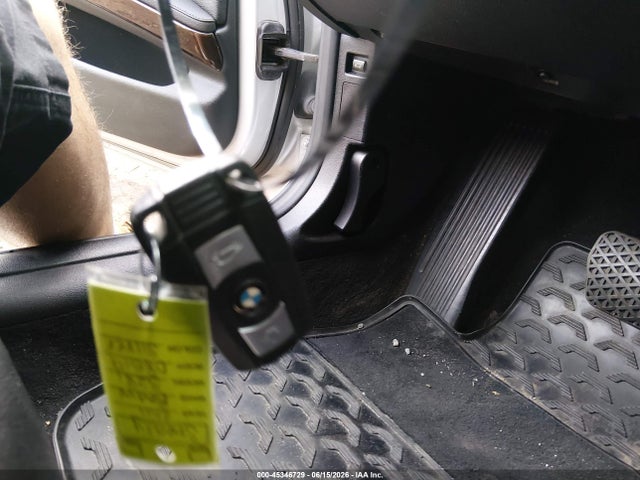 2011 Bmw 328i Xdrive მანქანა იყიდება აუქციონზე, vin: WBAPK7C52BF083680, აუქციონის ნომერი: 45346729