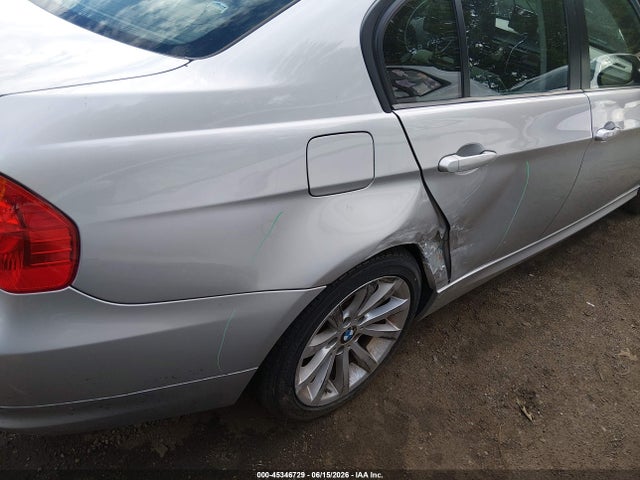 2011 Bmw 328i Xdrive მანქანა იყიდება აუქციონზე, vin: WBAPK7C52BF083680, აუქციონის ნომერი: 45346729