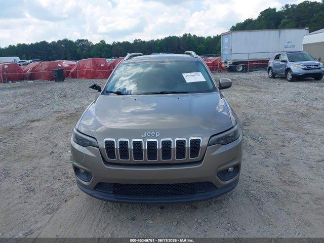 45346751 :رقم المزاد ، 1C4PJLCB5KD373749 vin ، 2019 Jeep Cherokee Latitude Fwd مزاد بيع
