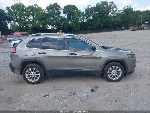 45346751 :رقم المزاد ، 1C4PJLCB5KD373749 vin ، 2019 Jeep Cherokee Latitude Fwd مزاد بيع