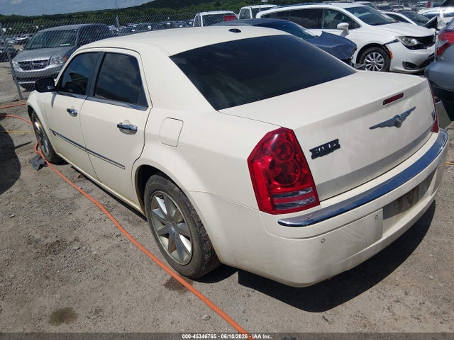 45346765 :رقم المزاد ، 2C3CA6CT6AH125962 vin ، 2010 Chrysler 300c Hemi مزاد بيع