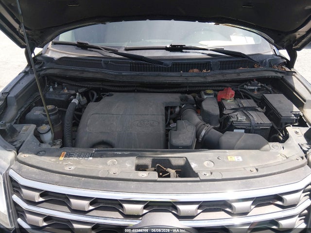 1FM5K8B82HGD15009 Ford Explorer