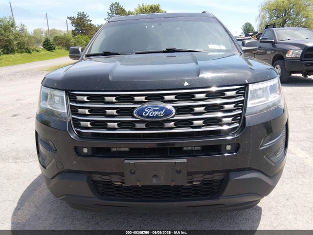 1FM5K8B82HGD15009 Ford Explorer