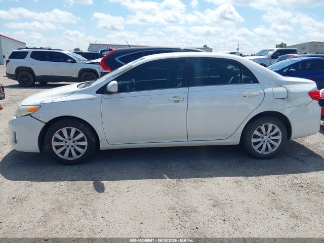 45346847 :رقم المزاد ، 5YFBU4EE5DP210436 vin ، 2013 Toyota Corolla Le مزاد بيع