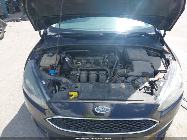 Ford FOCUS SE 2016 1FADP3K24GL275432 Image 10