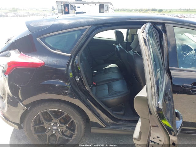 Ford FOCUS SE 2016 1FADP3K24GL275432 Image 8