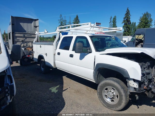 45346917 :رقم المزاد ، 1GBHC33D56F190026 vin ، 2006 Chevrolet Silverado 3500 Work Truck مزاد بيع
