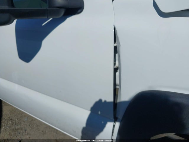 45346917 :رقم المزاد ، 1GBHC33D56F190026 vin ، 2006 Chevrolet Silverado 3500 Work Truck مزاد بيع