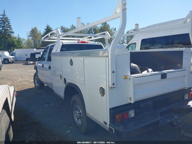 45346917 :رقم المزاد ، 1GBHC33D56F190026 vin ، 2006 Chevrolet Silverado 3500 Work Truck مزاد بيع