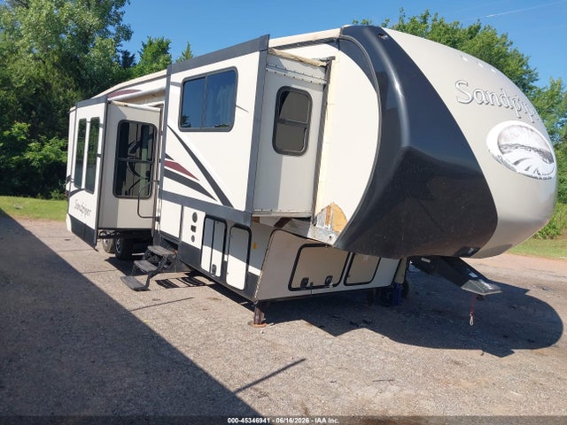 Продаж на аукціоні авто 2016 Forest River Sandpiper 377flik, vin: 4X4FSAP21GJ032391, номер лоту: 45346941
