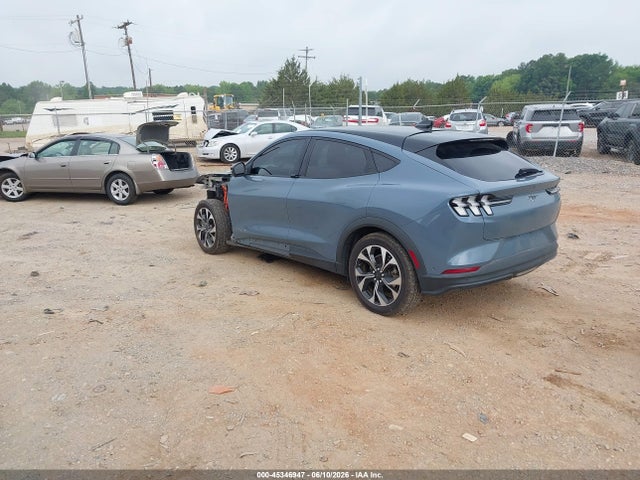 Ford Mustang Mach-e Select 2024 3FMTK1R44RMA21569 Image 3