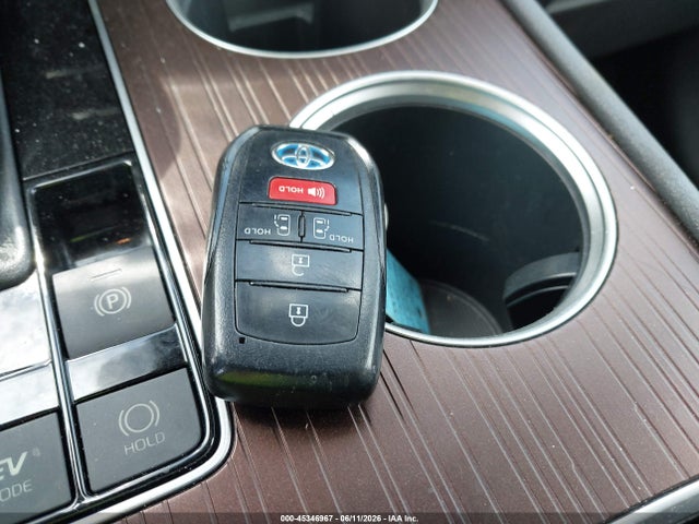 Toyota SIENNA LE 2021 5TDKRKEC2MS028723 Image 11