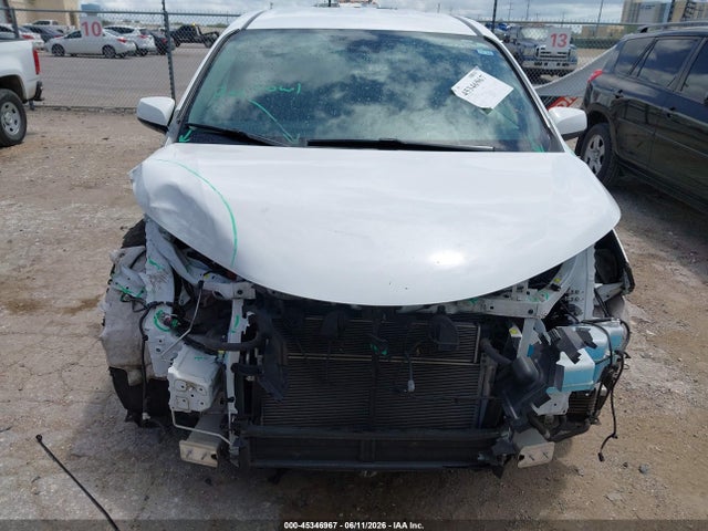 Toyota SIENNA LE 2021 5TDKRKEC2MS028723 Image 12