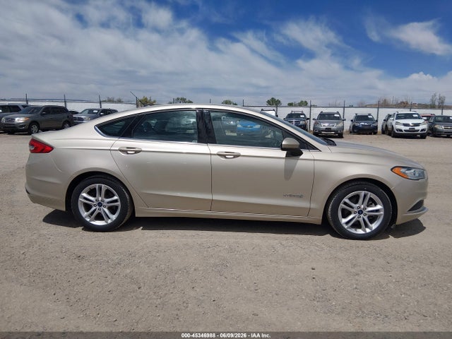 3FA6P0UU8JR209450 Ford Fusion Hybrid S