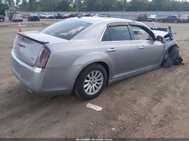 2013 Chrysler 300 Motown მანქანა იყიდება აუქციონზე, vin: 2C3CCAAG5DH732426, აუქციონის ნომერი: 45346996