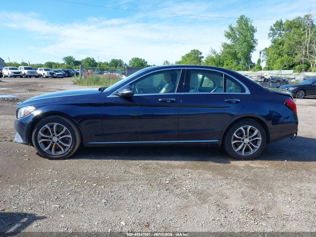 Aukcja sprzedaży 2016 Mercedes-benz C 300 4matic, vin: 55SWF4KB4GU108484, numer aukcji: 45347001