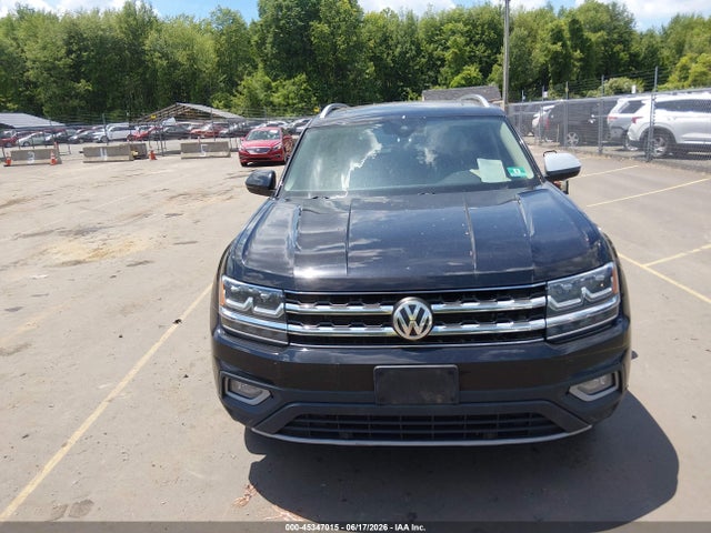2018 Volkswagen Atlas 3.6l V6 Sel მანქანა იყიდება აუქციონზე, vin: 1V2MR2CA6JC540670, აუქციონის ნომერი: 45347015