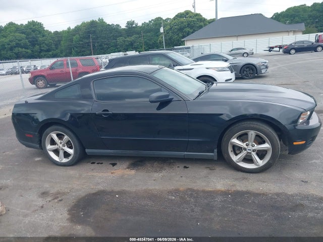 Продажа на аукционе авто 2012 Ford Mustang V6, vin: 1ZVBP8AMXC5273505, номер лота: 45347041