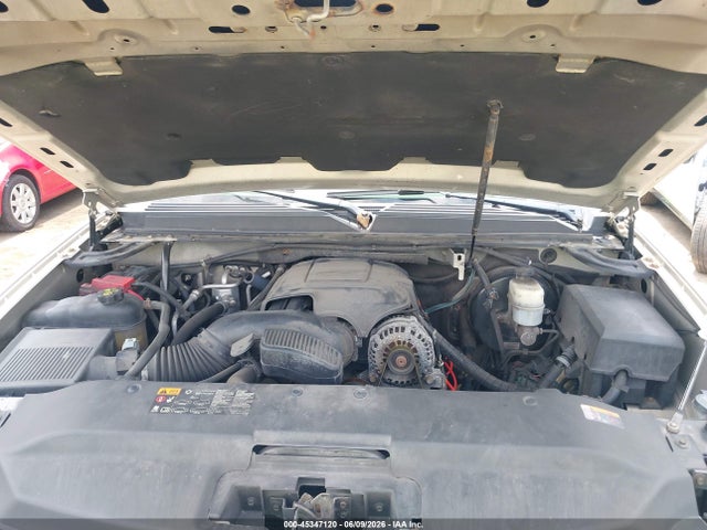 45347120 :رقم المزاد ، 1GYS4HEF3BR387354 vin ، 2011 Cadillac Escalade Esv Luxury مزاد بيع