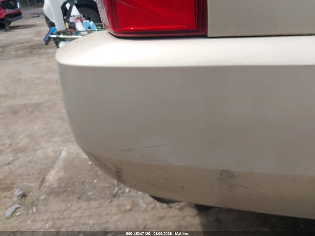 45347120 :رقم المزاد ، 1GYS4HEF3BR387354 vin ، 2011 Cadillac Escalade Esv Luxury مزاد بيع