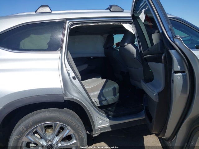 Toyota Highlander Limited 2022 5TDYZRAH1NS091205 Image 8
