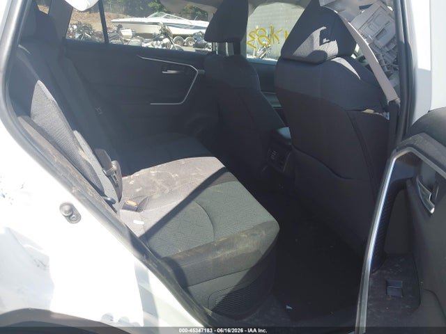 4T3RWRFV4SU188579 Toyota Rav4 Hybrid Xle