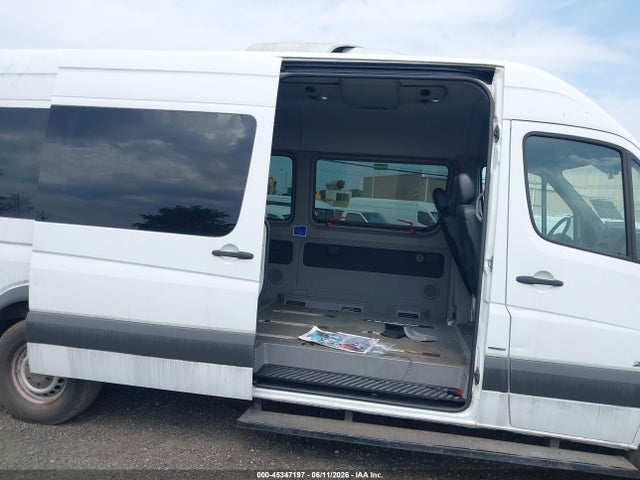 Продажа на аукционе авто 2013 Mercedes-benz Sprinter 2500 High  Roof, vin: WDZPE8CC5D5728443, номер лота: 45347197