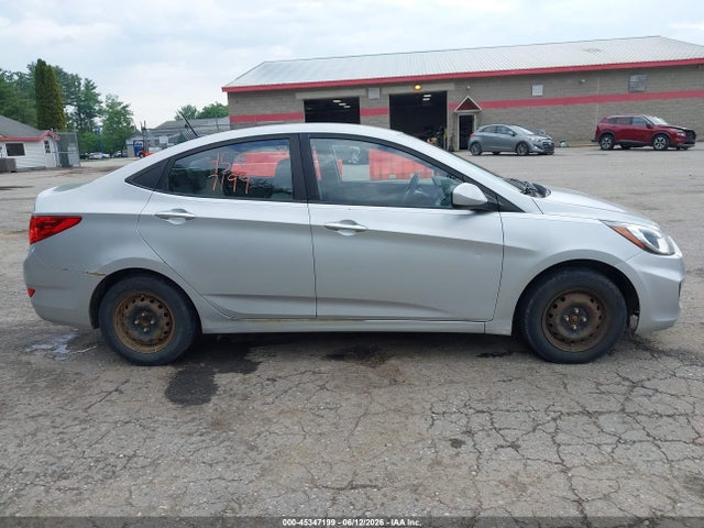 Продаж на аукціоні авто 2013 Hyundai Accent Gls, vin: KMHCT4AE8DU298152, номер лоту: 45347199