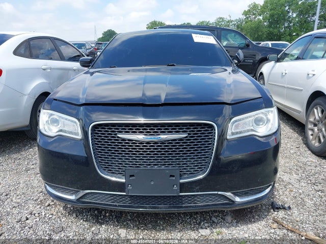 Продаж на аукціоні авто 2018 Chrysler 300 Touring L, vin: 2C3CCAAG3JH254874, номер лоту: 45347201