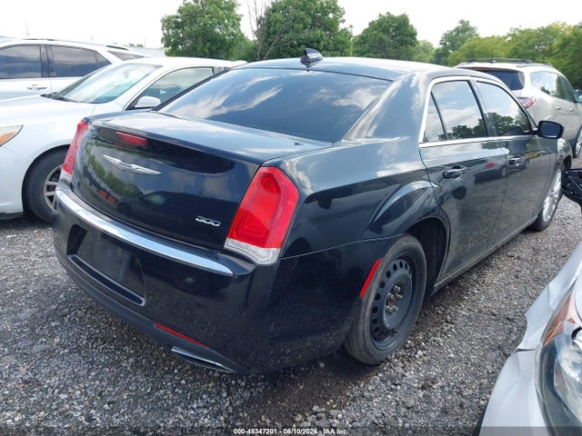 Продаж на аукціоні авто 2018 Chrysler 300 Touring L, vin: 2C3CCAAG3JH254874, номер лоту: 45347201