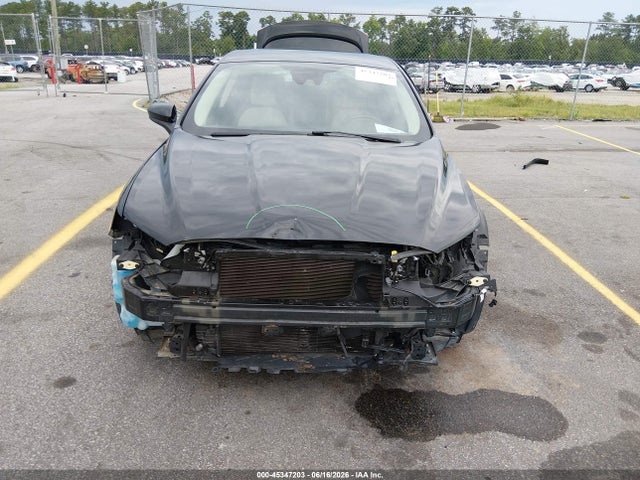 45347203 :رقم المزاد ، 3FA6P0HDXLR159826 vin ، 2020 Ford Fusion Se مزاد بيع