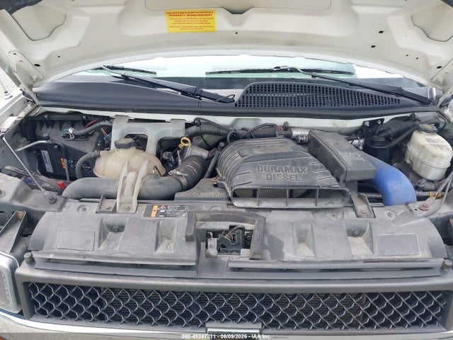 1GB3G2BLXF1161474 Chevrolet Express Cutaway 3500 Diesel