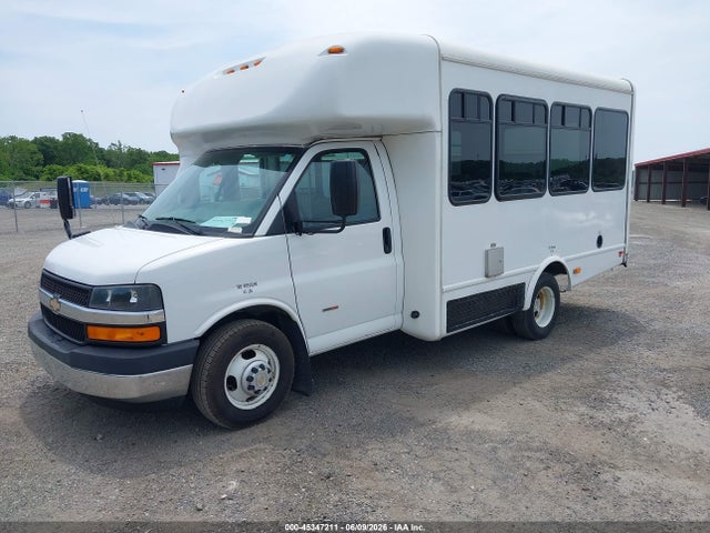 1GB3G2BLXF1161474 Chevrolet Express Cutaway 3500 Diesel
