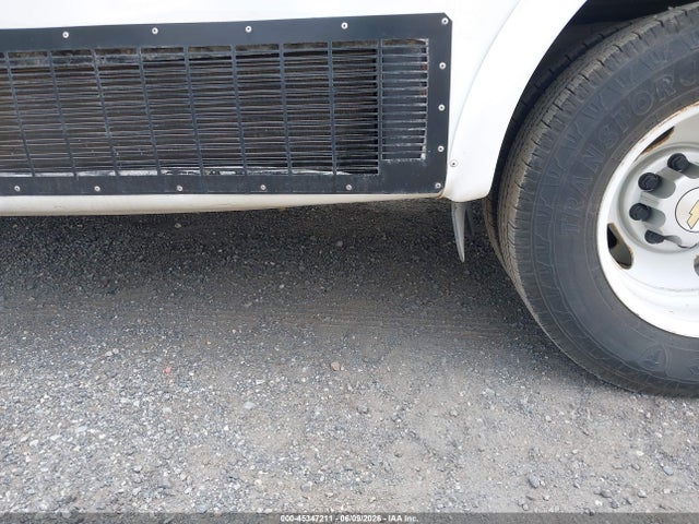 1GB3G2BLXF1161474 Chevrolet Express Cutaway 3500 Diesel