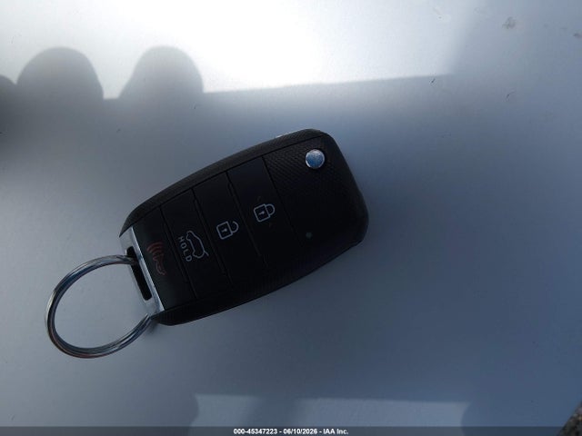 Продажа на аукционе авто 2016 Kia Sorento 2.0t Ex, vin: 5XYPHDA16GG016519, номер лота: 45347223