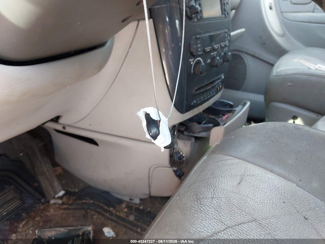 Продаж на аукціоні авто 2005 Dodge Grand Caravan Sxt, vin: 2D4GP44L95R286081, номер лоту: 45347227