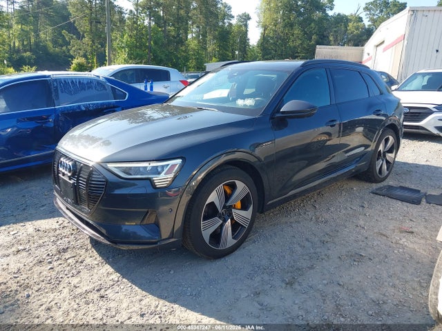 Aukcja sprzedaży 2022 Audi E-tron Premium Plus Quattro, vin: WA1LAAGEXNB012597, numer aukcji: 45347247