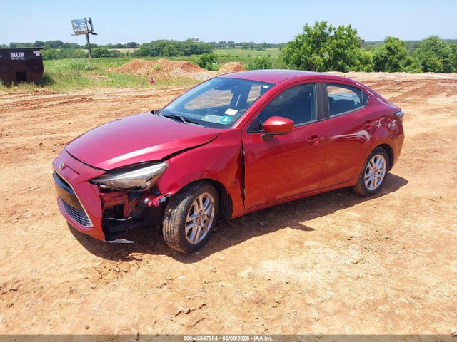 3MYDLBYV2JY306131 Toyota YARIS IA