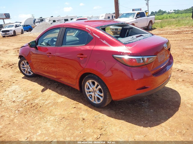 3MYDLBYV2JY306131 Toyota YARIS IA