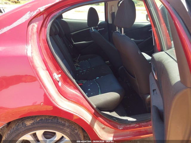 3MYDLBYV2JY306131 Toyota YARIS IA
