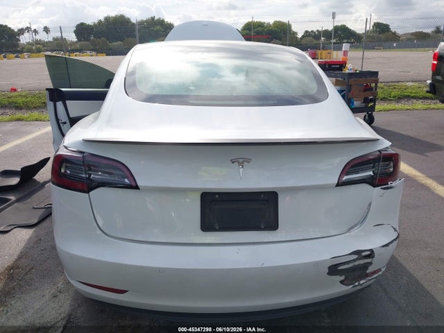 Продажа на аукционе авто 2021 Tesla Model 3 Standard Range Plus Rear-wheel Drive, vin: 5YJ3E1EA2MF908558, номер лота: 45347298