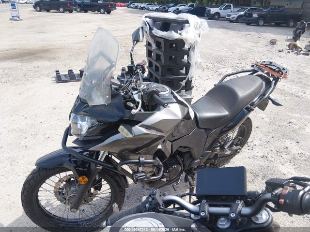 Kawasaki Kle300 C 2021 JKALE8C1XMDA12301 Image 2